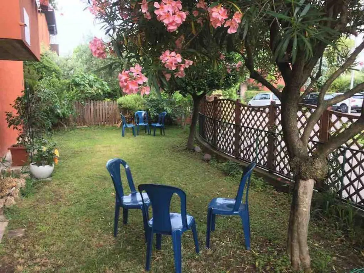 A Casa Di Giudy Apartment Desenzano del Garda Italy