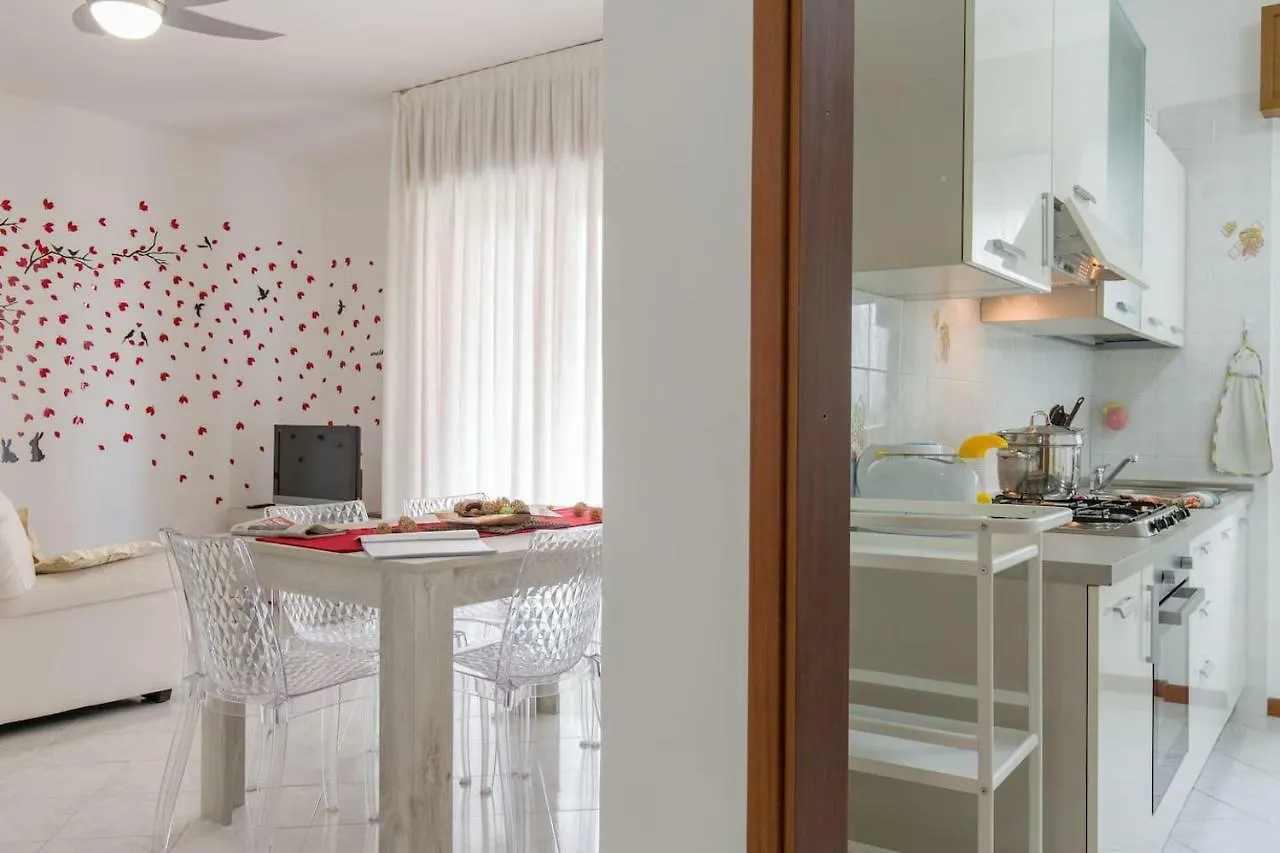 A Casa Di Giudy Apartment Desenzano del Garda